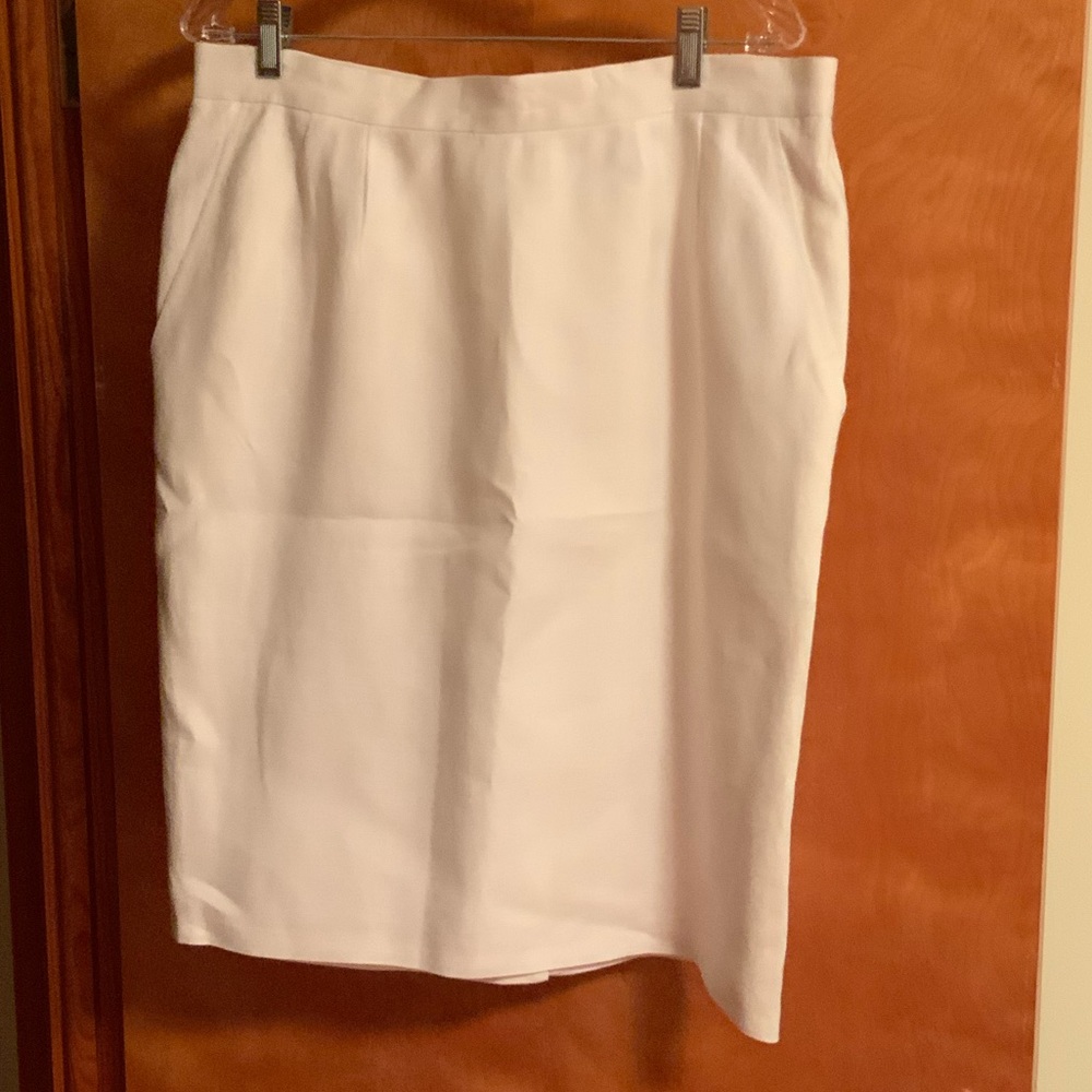 Anne Klein skirt